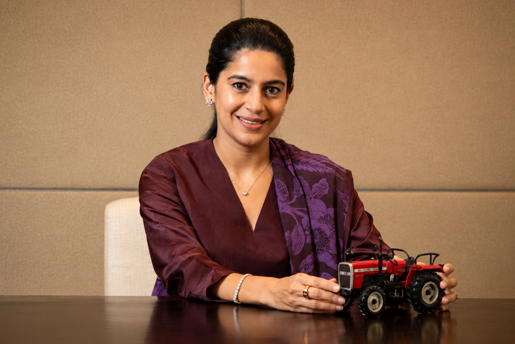 tafe-celebrates-50000-sales-of-massey-ferguson-dynatrack-series